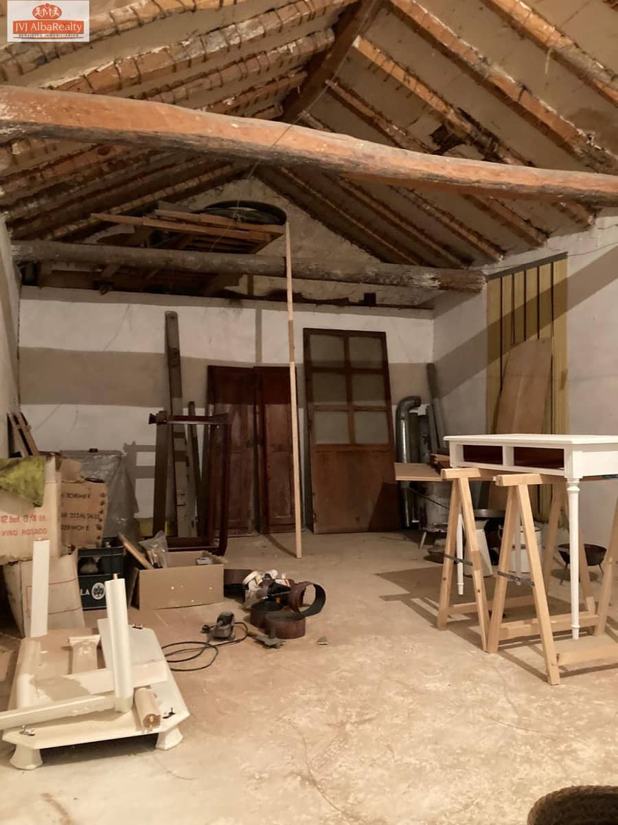 3 bedroom Finca/Country House for sale in Casas de Juan Nunez - € 80,000 (Ref: 9723708)