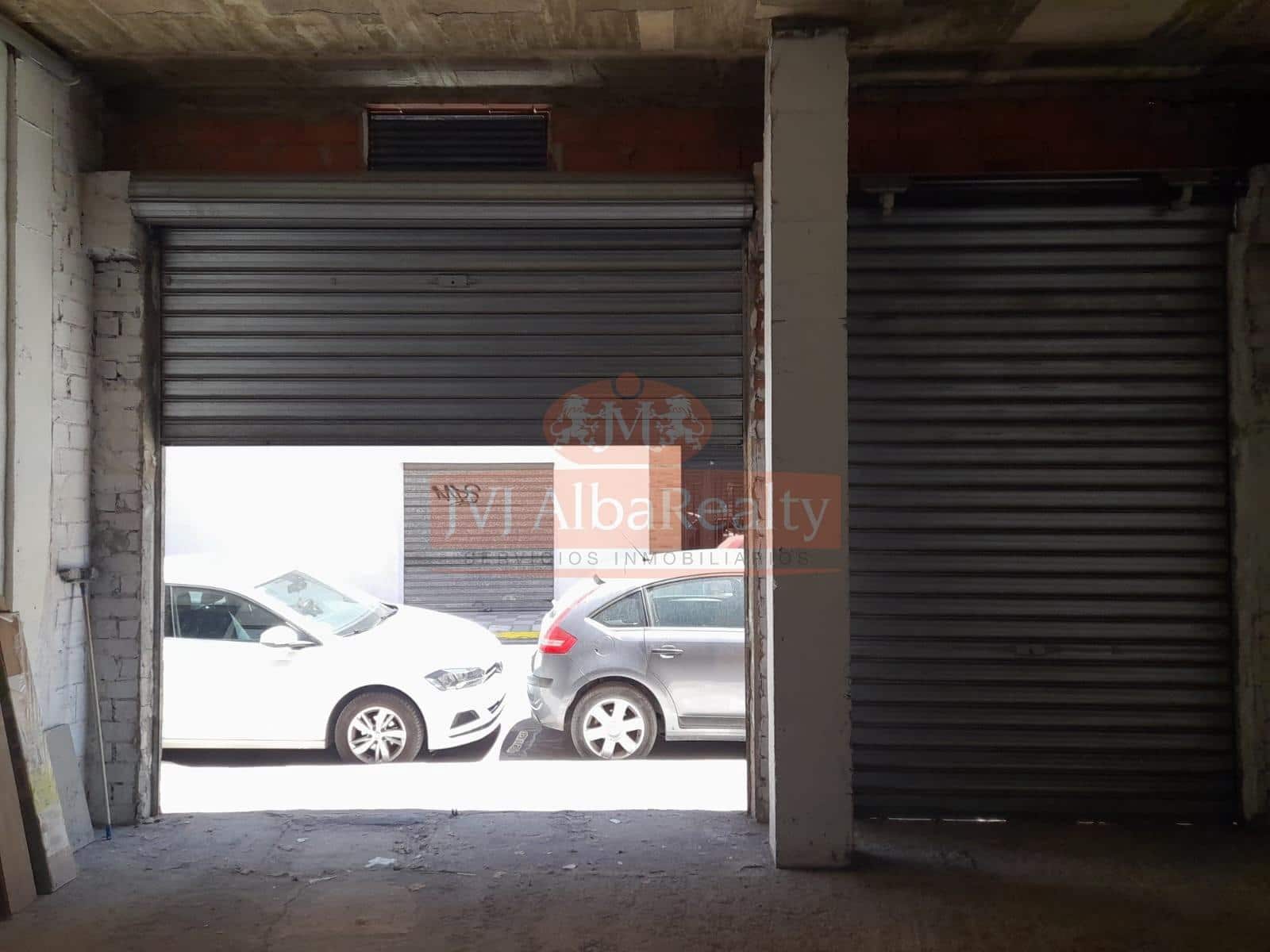 Commercial for sale in Albacete city - € 128,000 (Ref: 9723710)