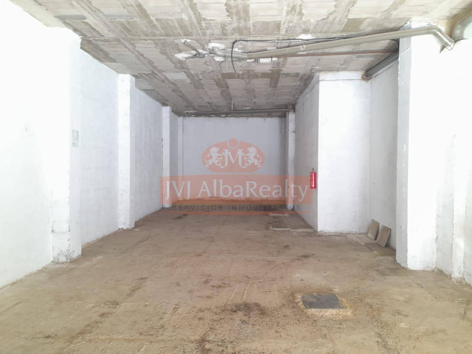 Commercial for sale in Albacete city - € 128,000 (Ref: 9723710)