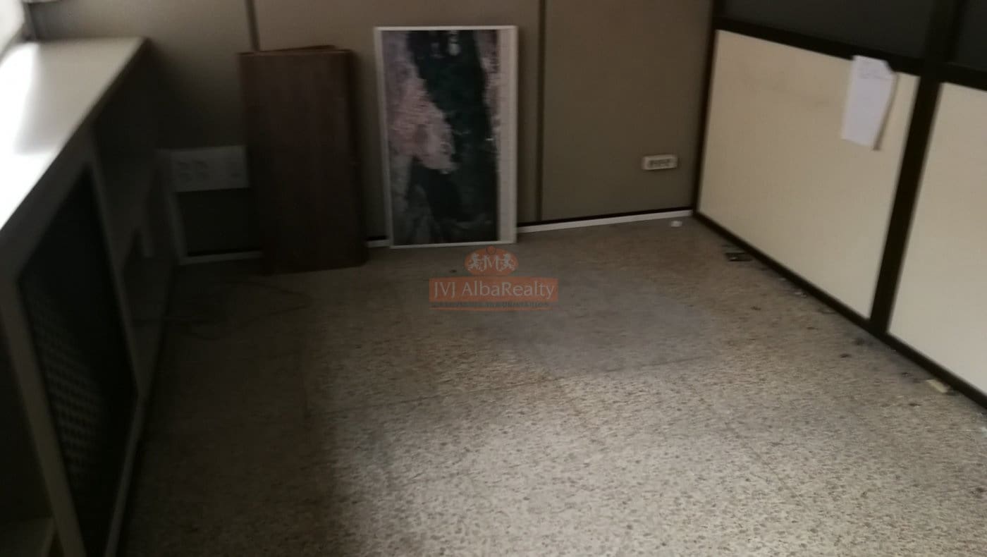 Office for rent in Albacete city - € 1,400 (Ref: 9723711)