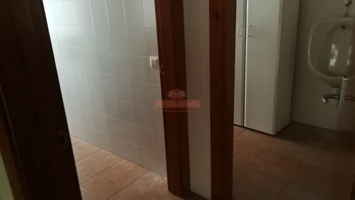 Office for rent in Albacete city - € 1,400 (Ref: 9723711)