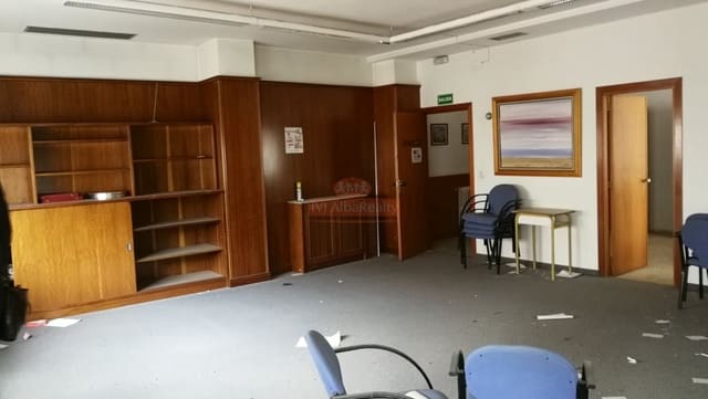 Office for rent in Albacete city - € 1,400 (Ref: 9723711)