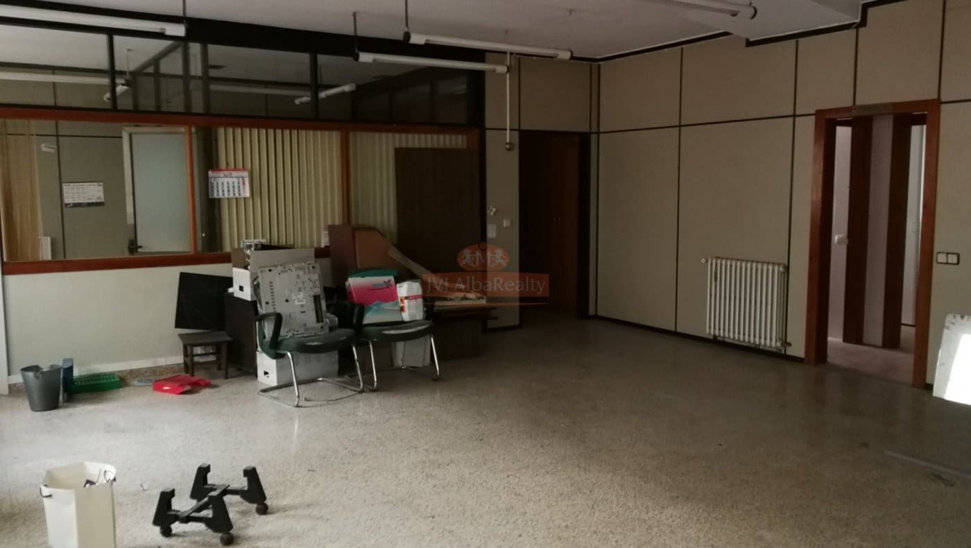 Office for rent in Albacete city - € 1,400 (Ref: 9723711)