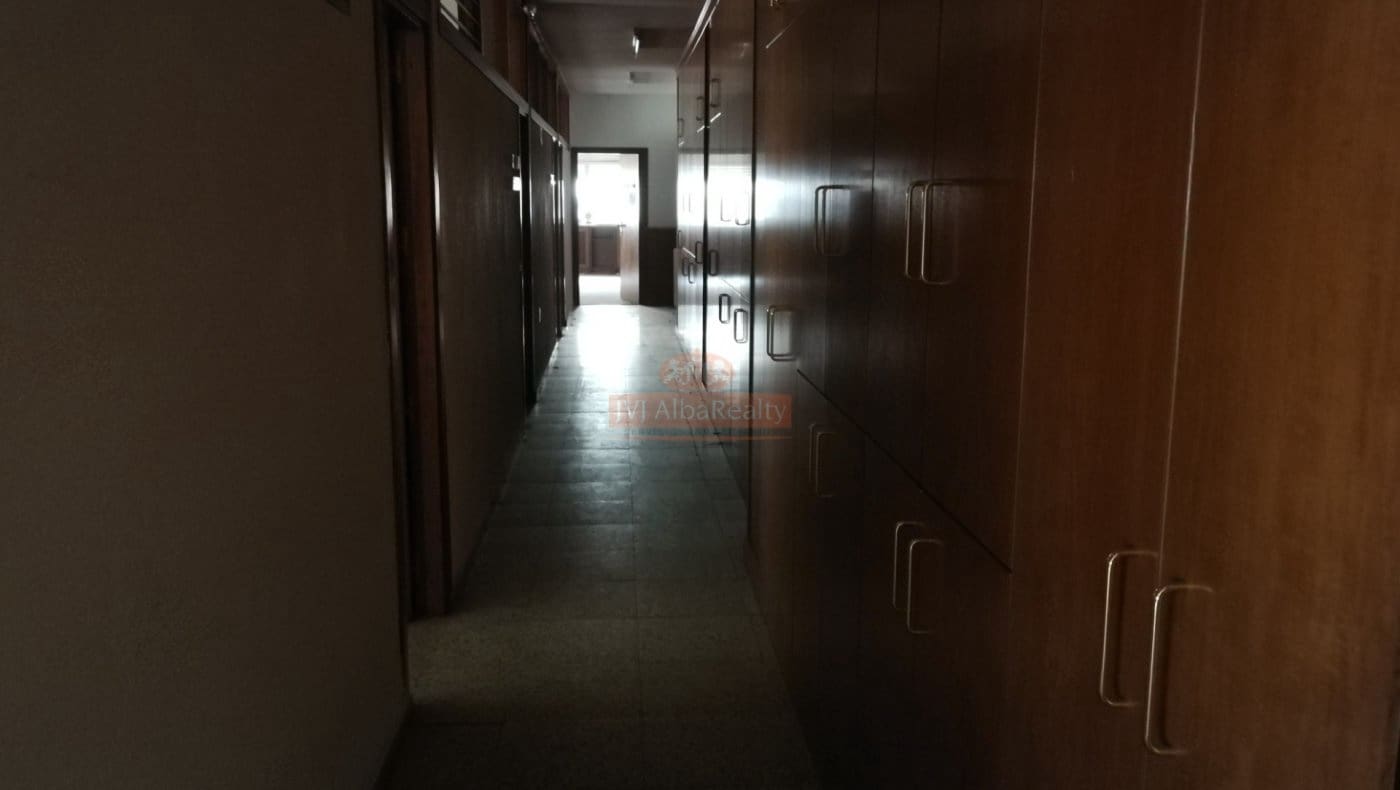 Office for rent in Albacete city - € 1,400 (Ref: 9723711)