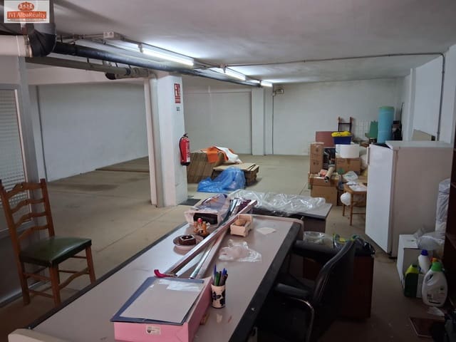 Commercial for sale in Hospital, Albacete city - € 125,000 (Ref: 9723714)