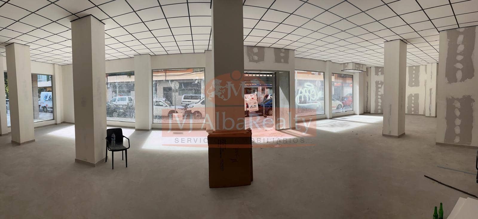 Commercial for rent in Albacete city - € 900 (Ref: 9723715)