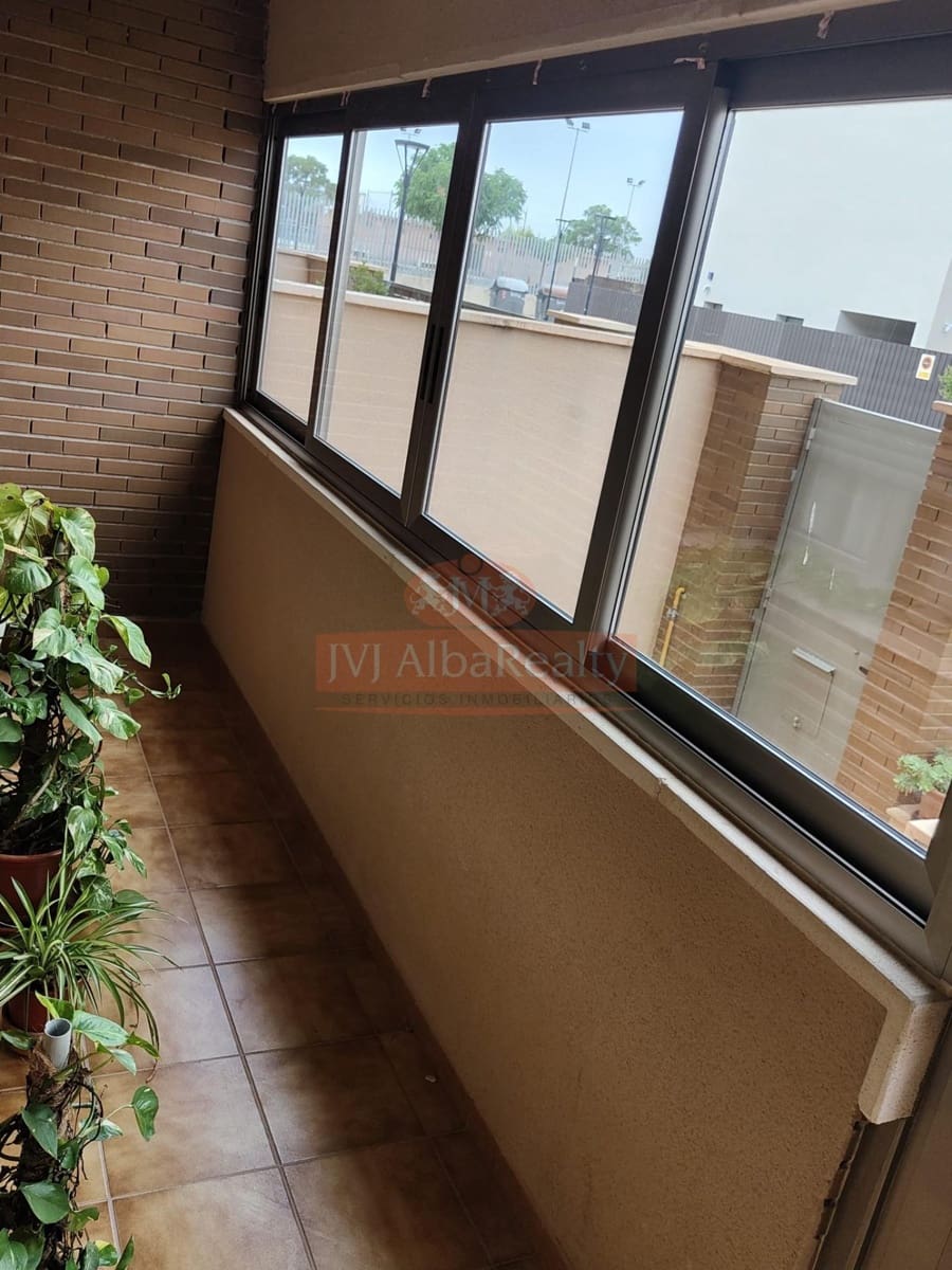 4 bedroom Terraced Villa for sale in Albacete city with garage - € 405,000 (Ref: 9723717)