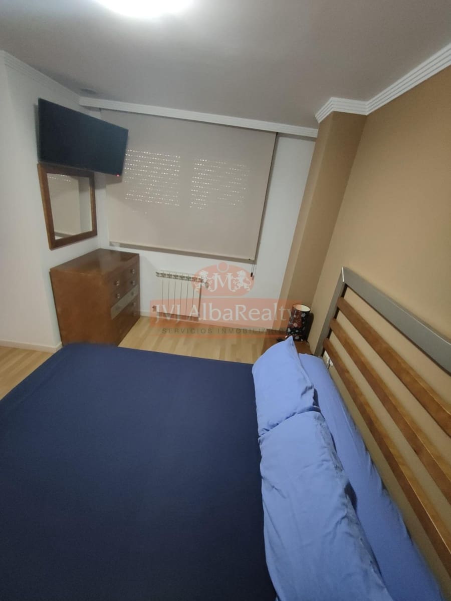 4 bedroom Terraced Villa for sale in Albacete city with garage - € 405,000 (Ref: 9723717)