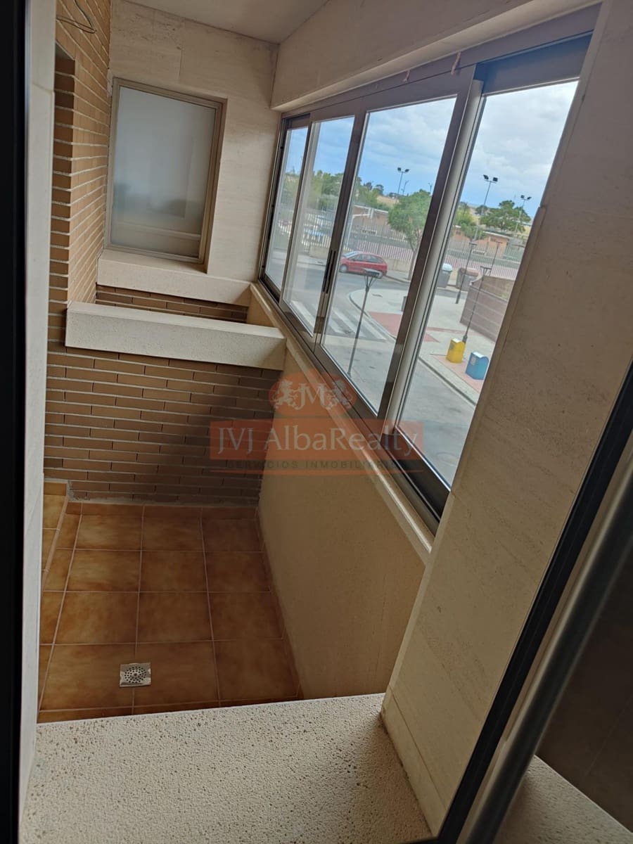 4 bedroom Terraced Villa for sale in Albacete city with garage - € 405,000 (Ref: 9723717)