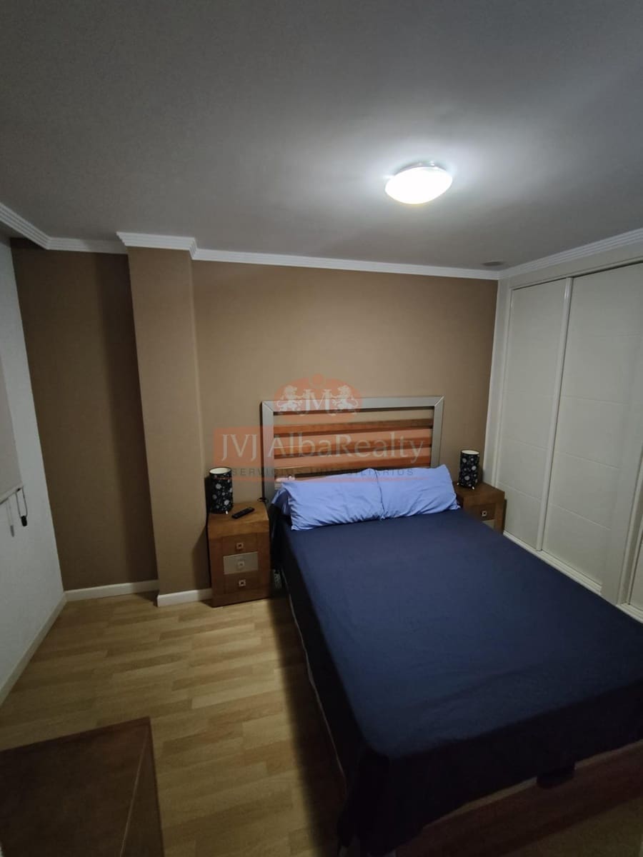 4 bedroom Terraced Villa for sale in Albacete city with garage - € 405,000 (Ref: 9723717)