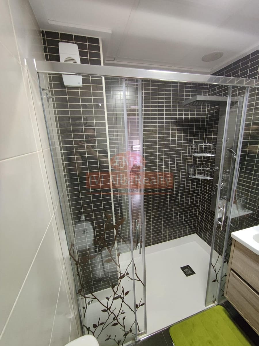 4 bedroom Terraced Villa for sale in Albacete city with garage - € 405,000 (Ref: 9723717)