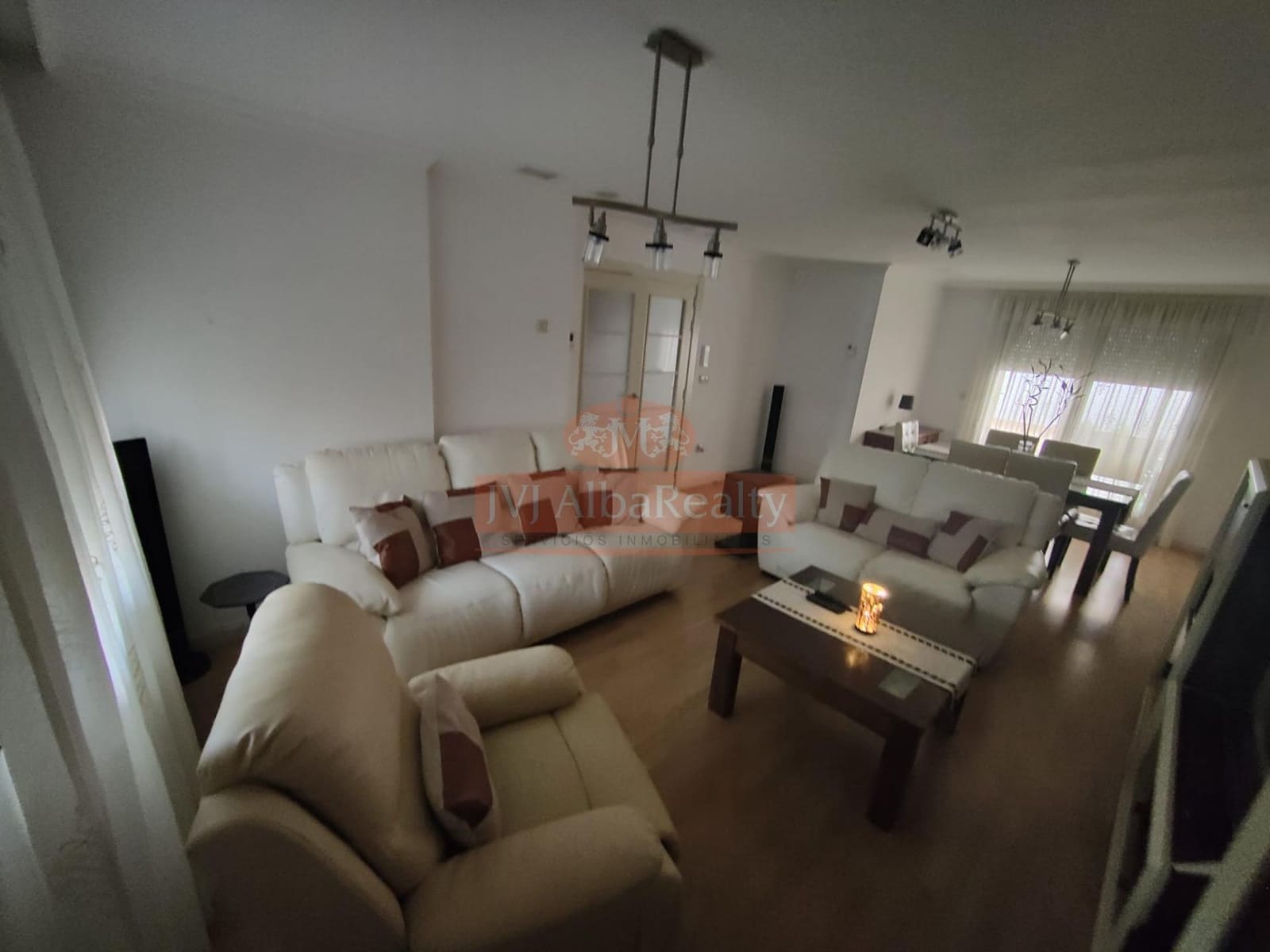 4 bedroom Terraced Villa for sale in Albacete city with garage - € 405,000 (Ref: 9723717)