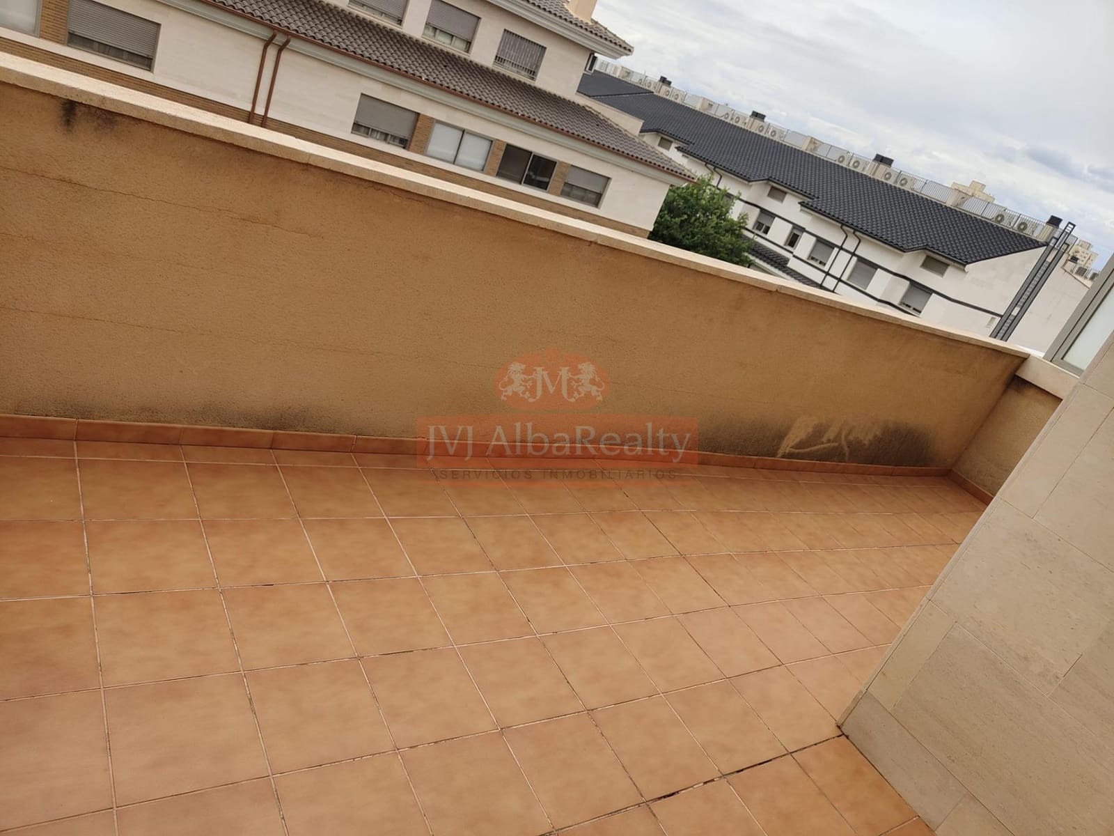 4 bedroom Terraced Villa for sale in Albacete city with garage - € 405,000 (Ref: 9723717)