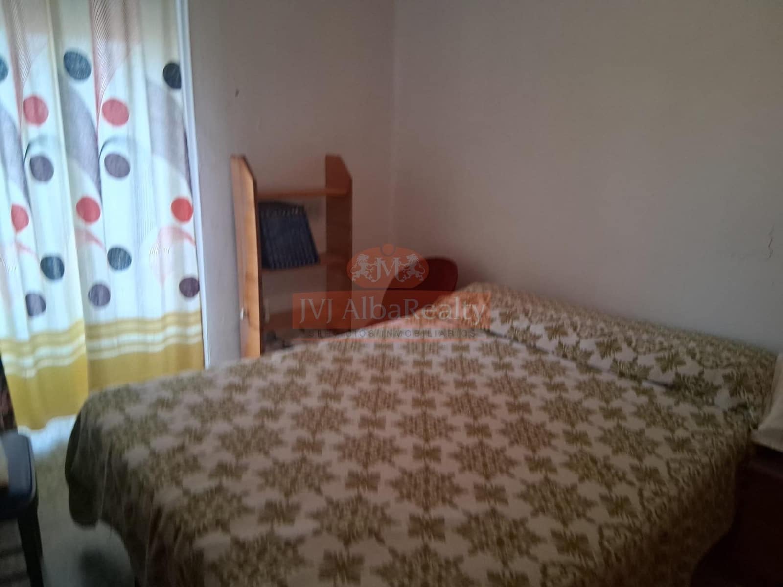 4 bedroom Townhouse for sale in Albacete city with garage - € 265,000 (Ref: 9723718)