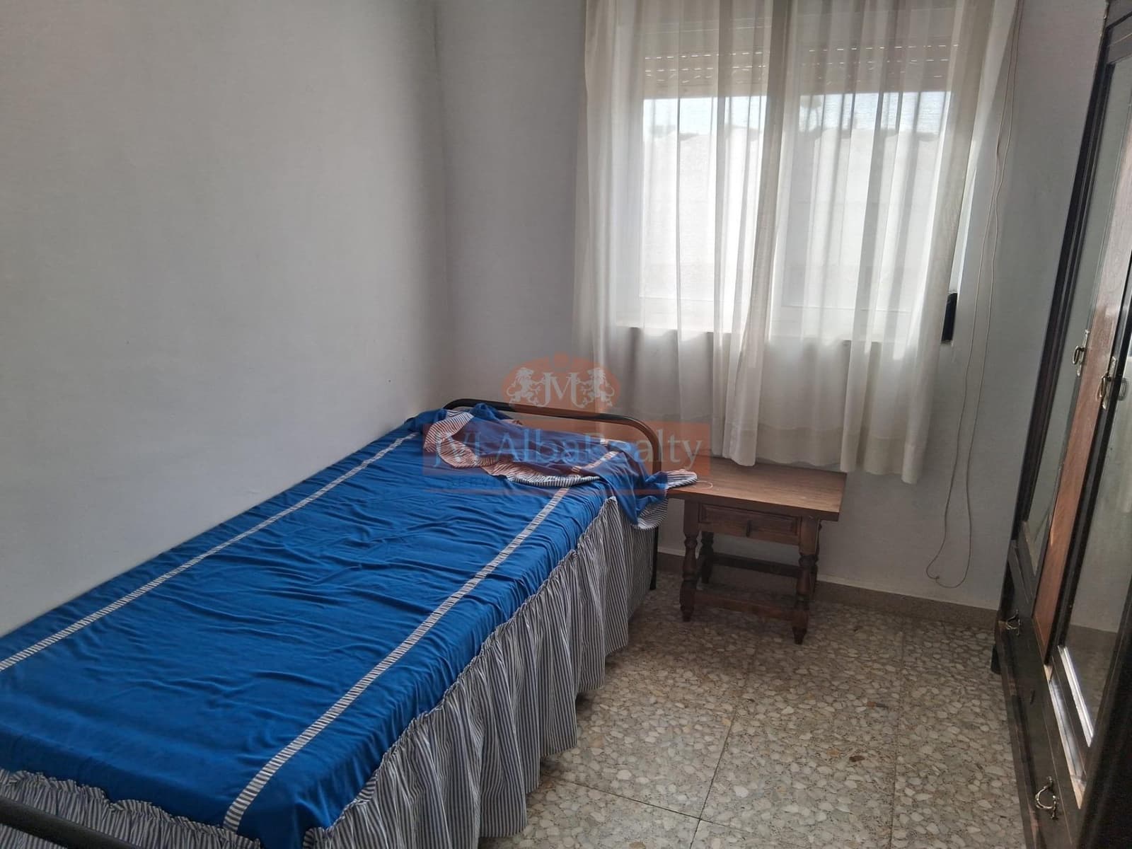 4 bedroom Townhouse for sale in Albacete city with garage - € 265,000 (Ref: 9723718)