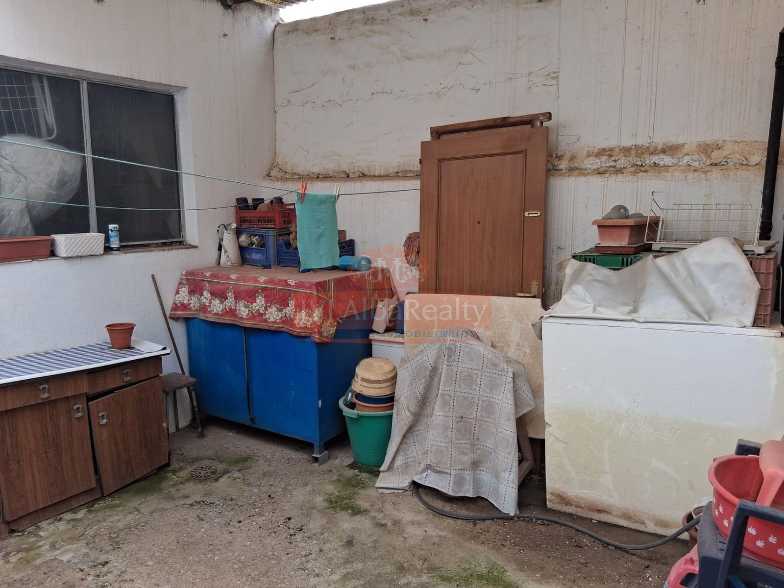 4 bedroom Townhouse for sale in Albacete city with garage - € 265,000 (Ref: 9723718)