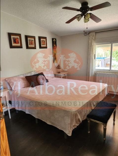 5 sypialnia Willa na sprzedaż w Miasto Albacete z basenem - 295 000 € (Ref: 9723719)