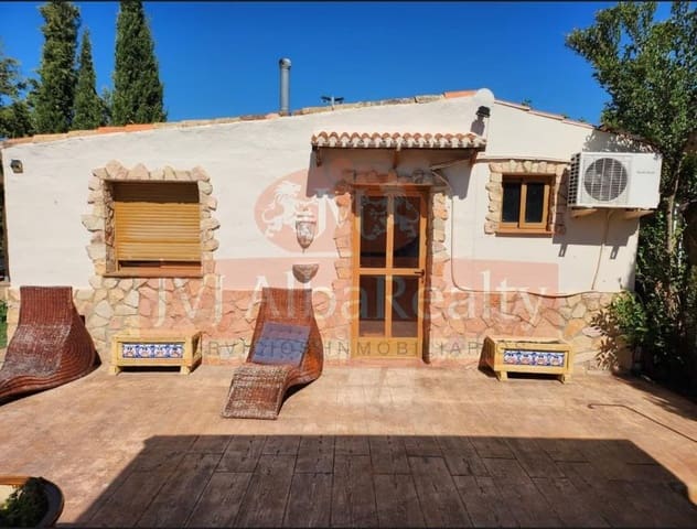 5 slaapkamer Villa te koop in Albacete stad met zwembad - € 295.000 (Ref: 9723719)