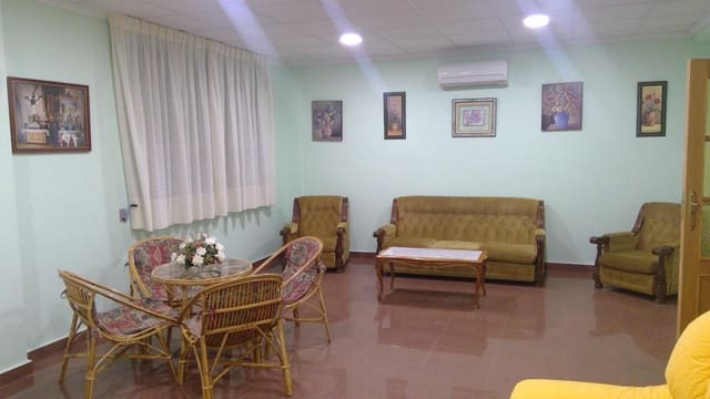 Erhverv til salg i Robledo med garage - € 1.550.000 (Ref: 9723720)