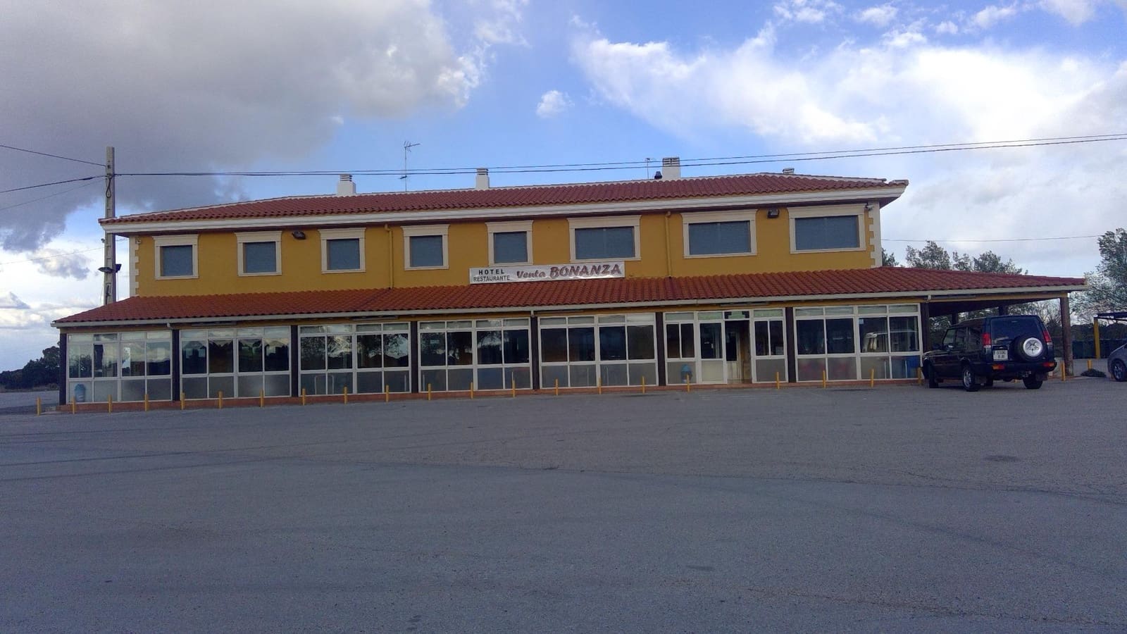 Erhverv til salg i Robledo med garage - € 1.550.000 (Ref: 9723720)