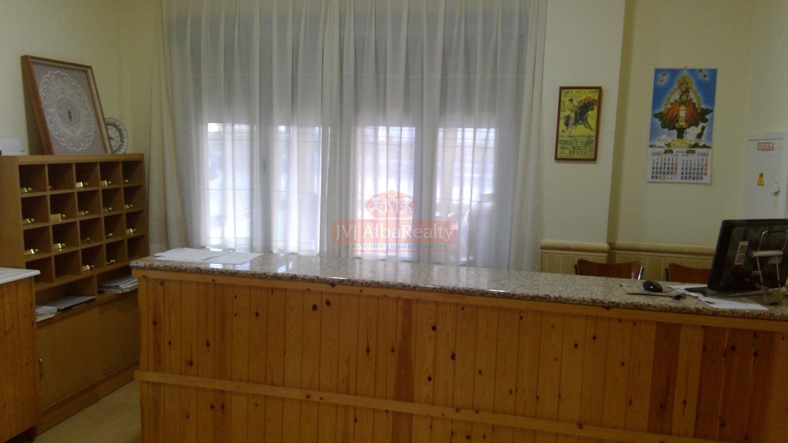 Erhverv til salg i Robledo med garage - € 1.550.000 (Ref: 9723720)