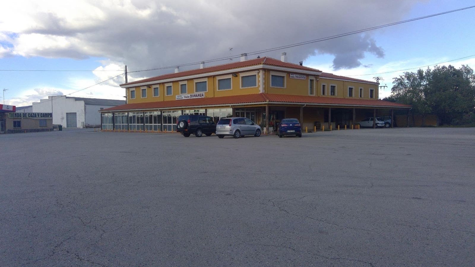 Erhverv til salg i Robledo med garage - € 1.550.000 (Ref: 9723720)