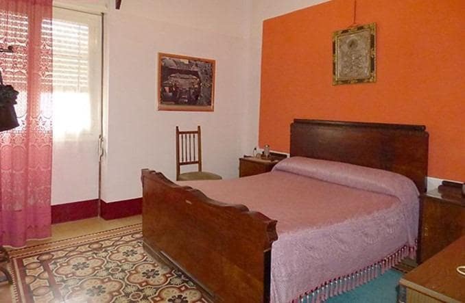 3 bedroom Villa for sale in Albacete city with garage - € 313,500 (Ref: 9723721)