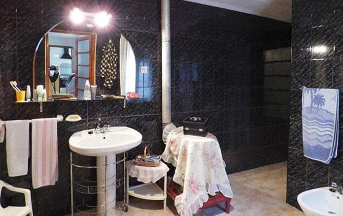 3 bedroom Villa for sale in Albacete city with garage - € 313,500 (Ref: 9723721)