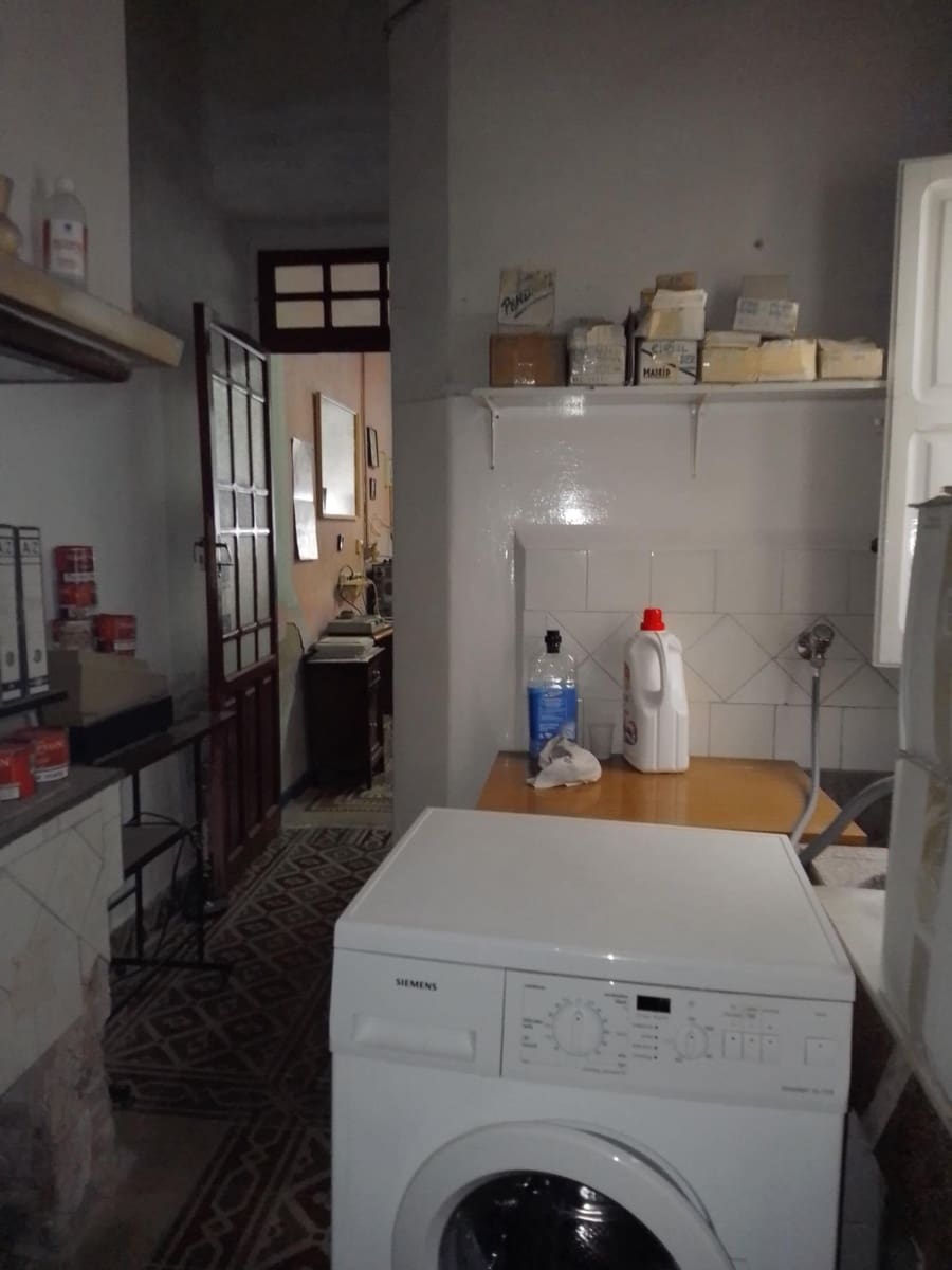 3 bedroom Villa for sale in Albacete city with garage - € 313,500 (Ref: 9723721)