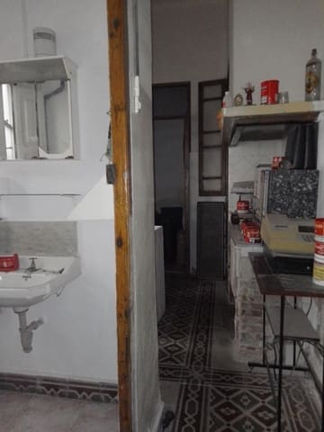 3 bedroom Villa for sale in Albacete city with garage - € 313,500 (Ref: 9723721)