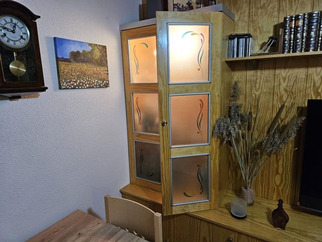 2 bedroom Apartment for sale in Chinchilla de Monte-Aragón with garage - € 145,000 (Ref: 9723722)