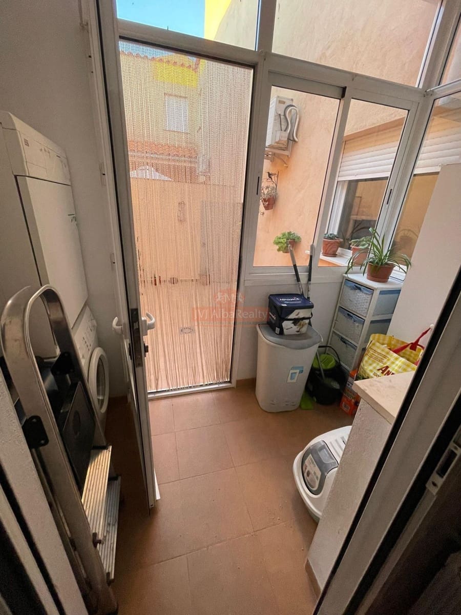 3 bedroom Terraced Villa for sale in Villalgordo del Jucar with garage - € 114,000 (Ref: 9723724)