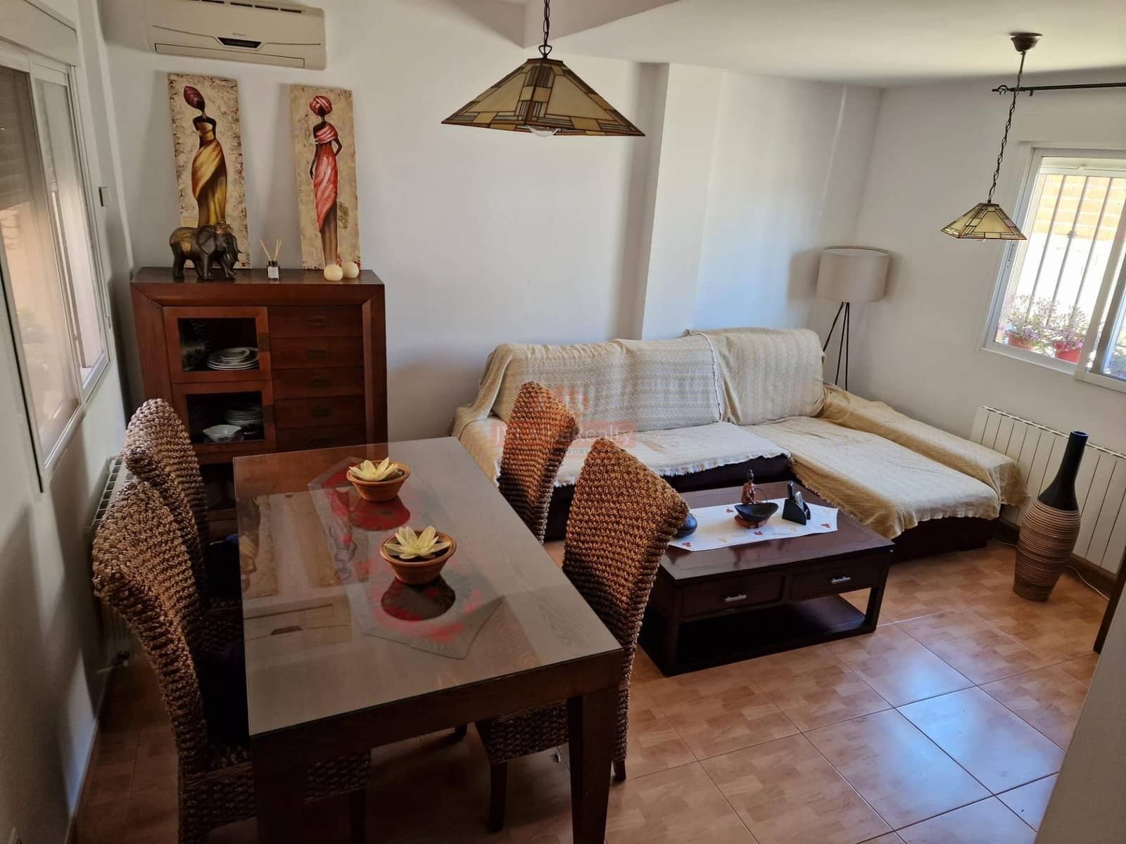 3 bedroom Terraced Villa for sale in Villalgordo del Jucar with garage - € 114,000 (Ref: 9723724)