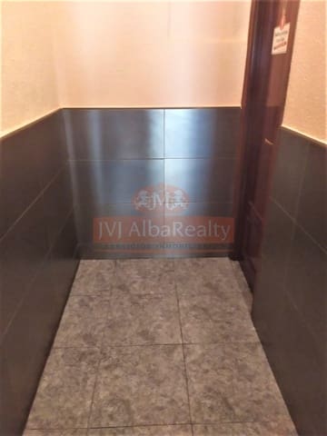 Commercial for sale in Feria, Albacete city - € 200,000 (Ref: 9723725)