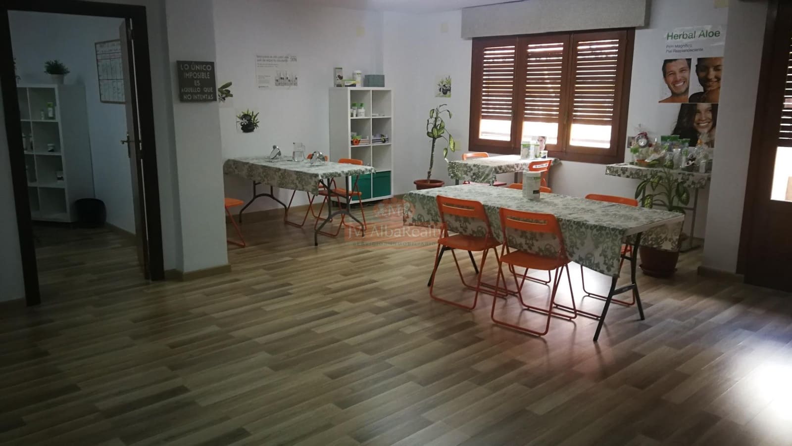 Commercial for rent in Albacete city - € 750 (Ref: 9723727)