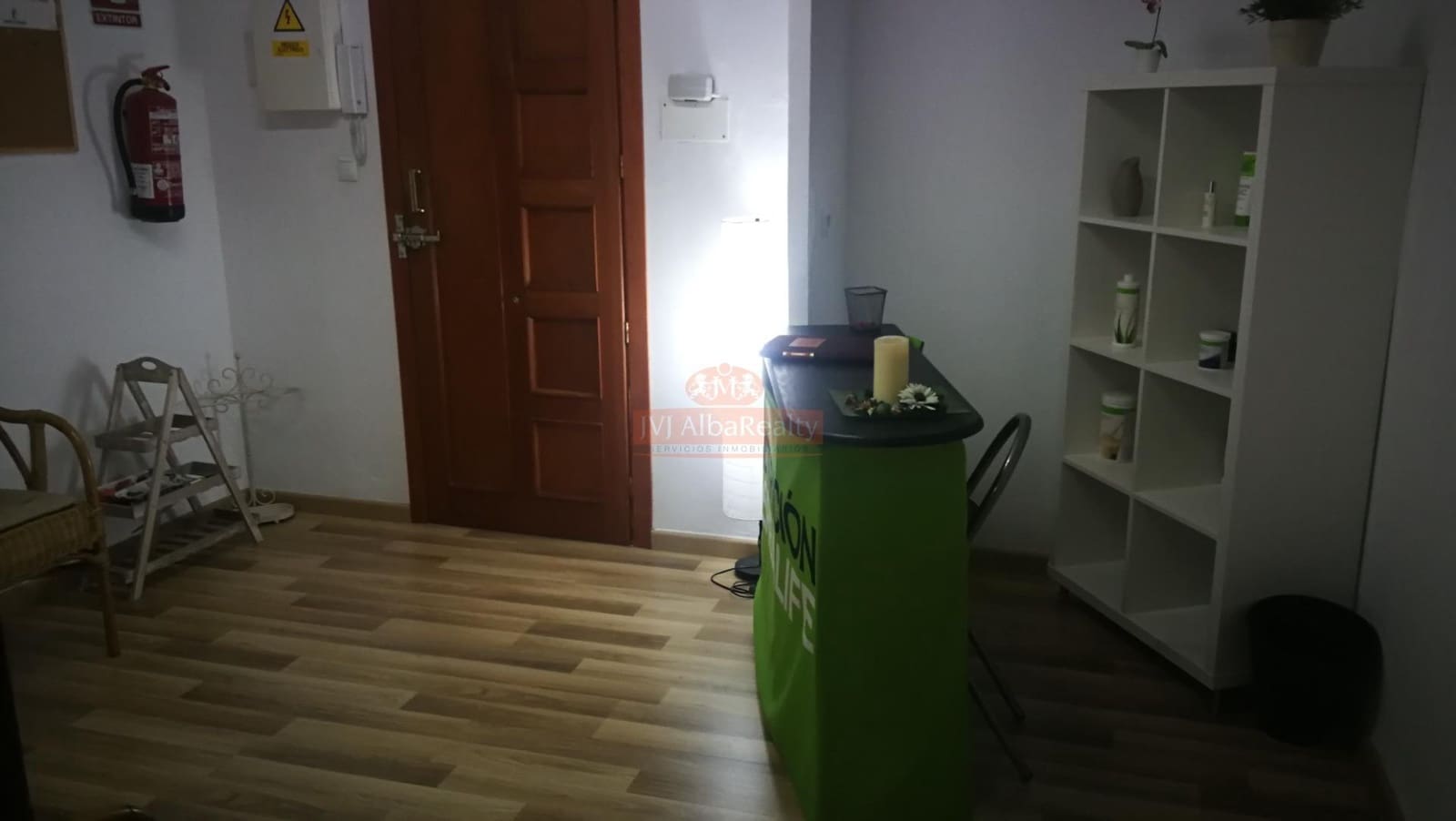 Commercial for rent in Albacete city - € 750 (Ref: 9723727)