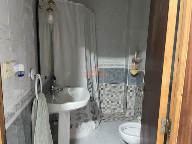 2 soveværelse Lejlighed til salg i Albacete by - € 150.000 (Ref: 9723728)