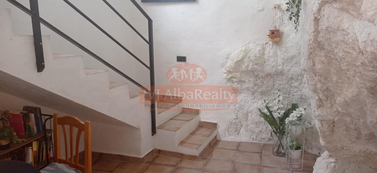 4 bedroom Villa for sale in Jorquera with pool - € 160,000 (Ref: 9723732)