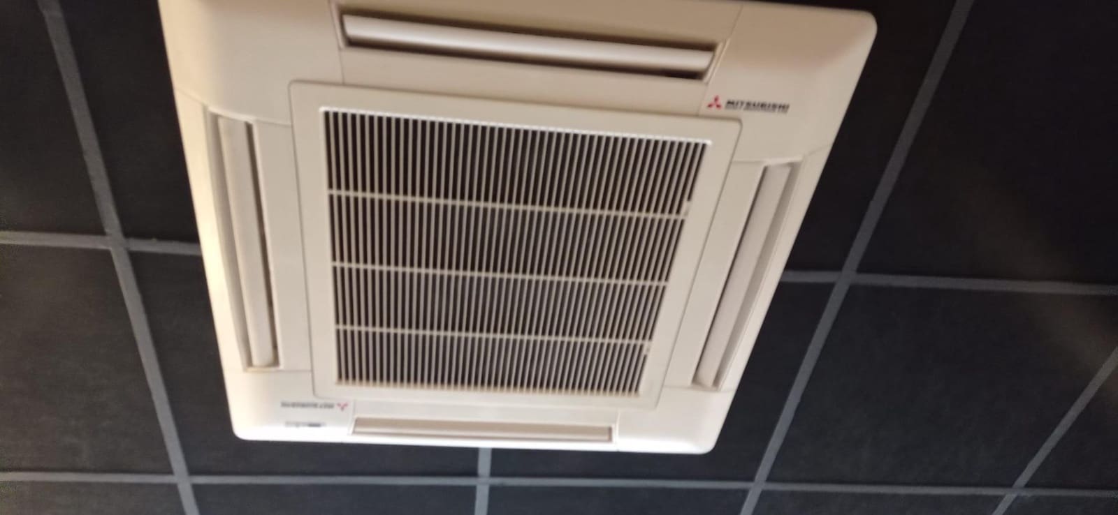 Business for sale in Albacete city - € 300,000 (Ref: 9723733)