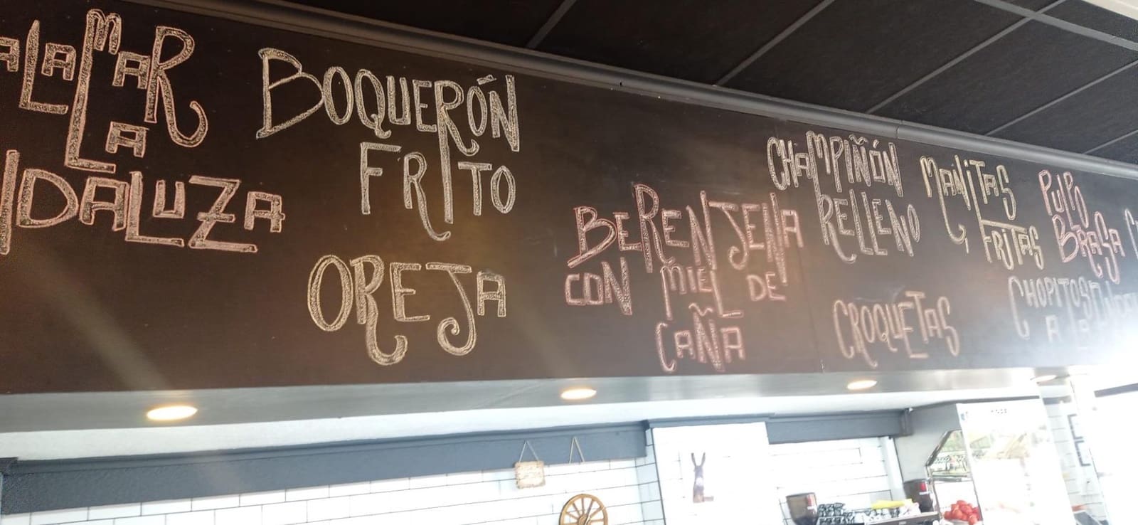 Business for sale in Albacete city - € 300,000 (Ref: 9723733)