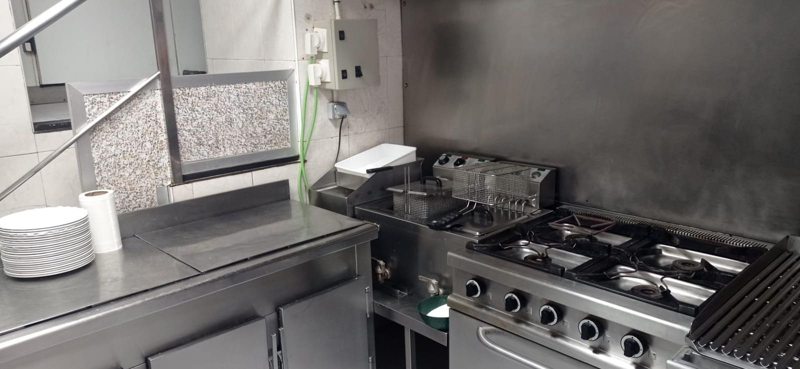 Business for sale in Albacete city - € 300,000 (Ref: 9723733)