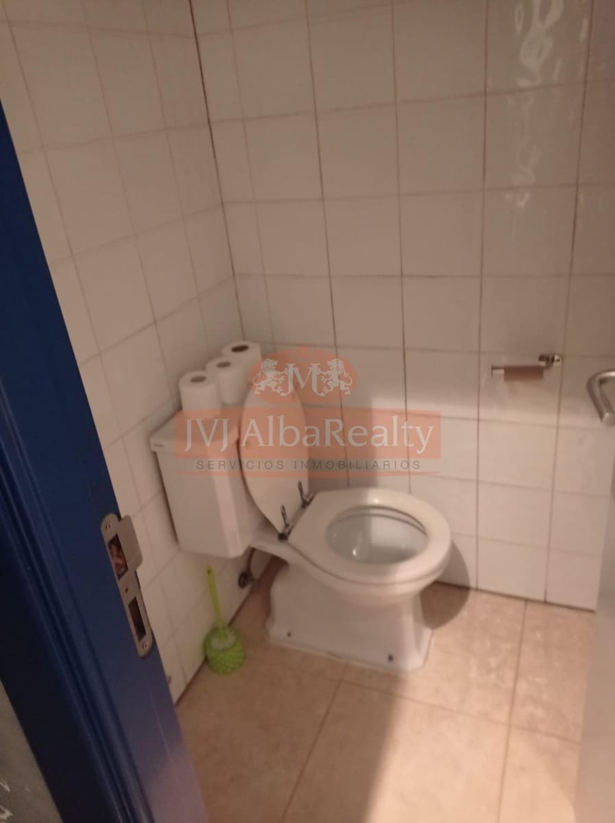 Office for rent in Albacete city - € 3,300 (Ref: 9723734)