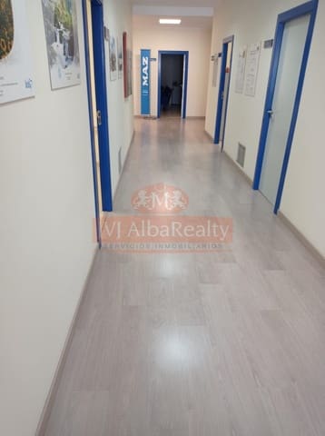 Office for rent in Albacete city - € 3,300 (Ref: 9723734)