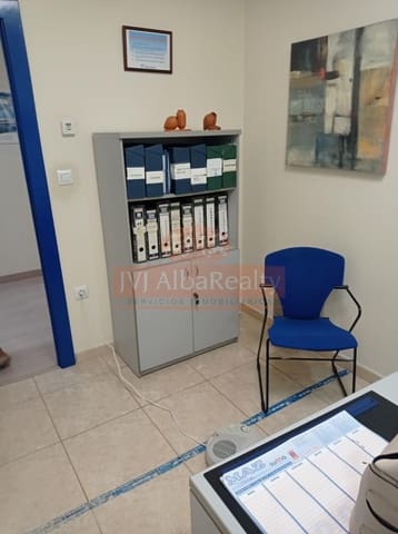 Office for rent in Albacete city - € 3,300 (Ref: 9723734)