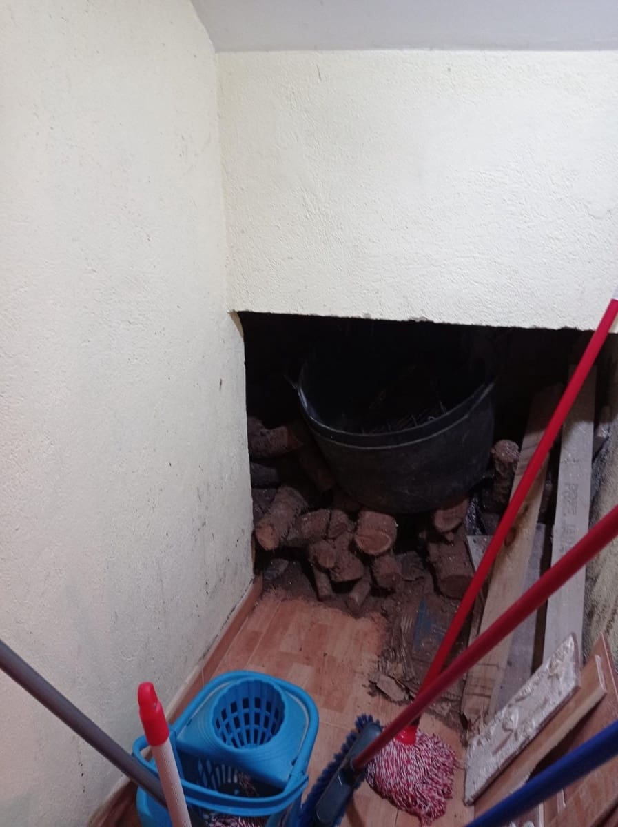 5 bedroom Terraced Villa for sale in Pozohondo - € 105,000 (Ref: 9723735)