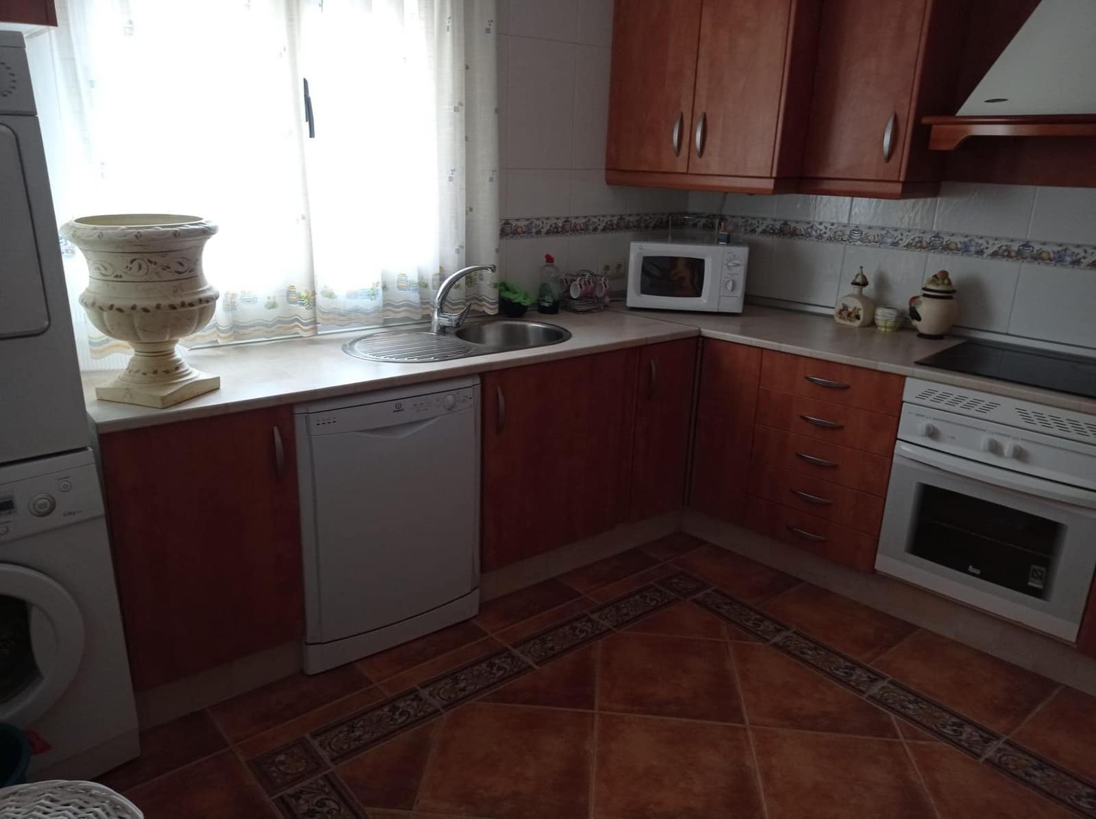 5 bedroom Terraced Villa for sale in Pozohondo - € 105,000 (Ref: 9723735)