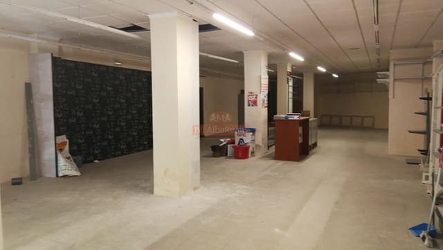 Commercial for rent in Albacete city - € 1,900 (Ref: 9723736)