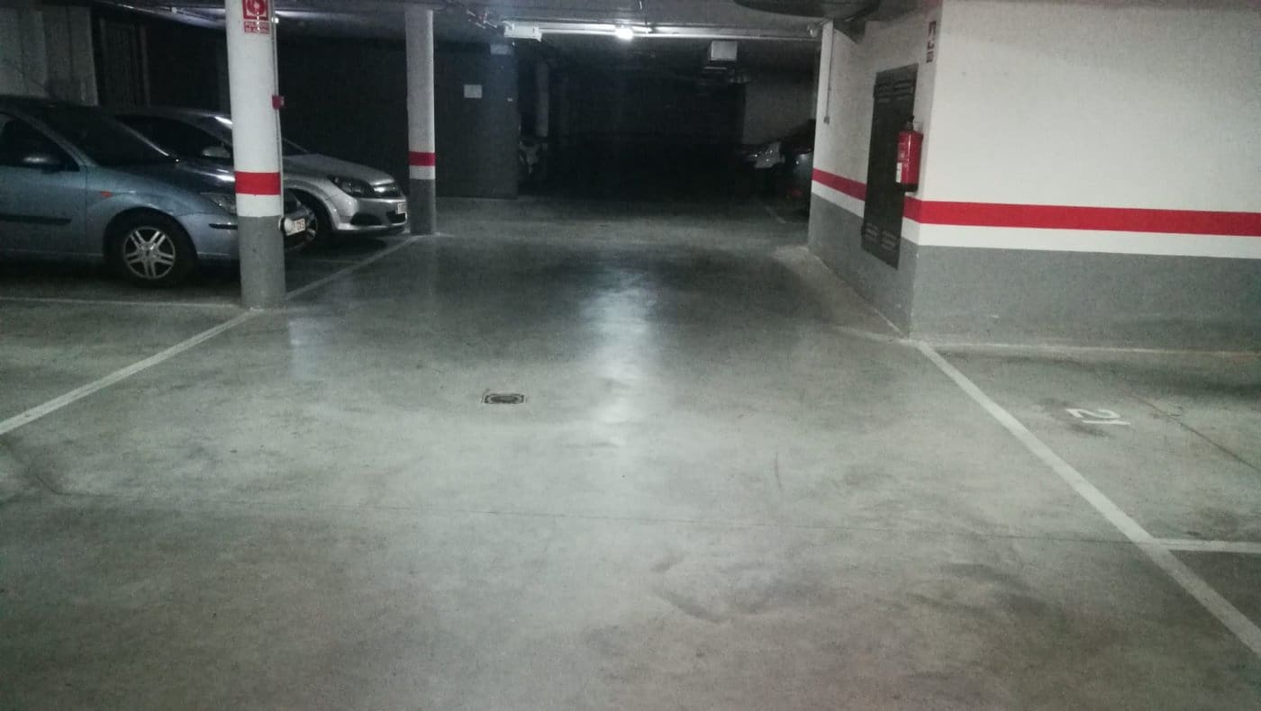 Garage for sale in Albacete city - € 17,000 (Ref: 9723737)