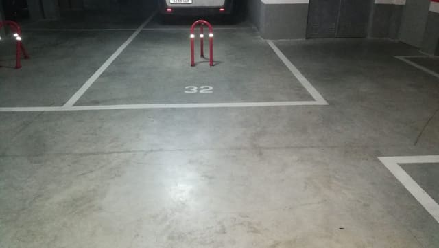 Garage for sale in Albacete city - € 17,000 (Ref: 9723737)