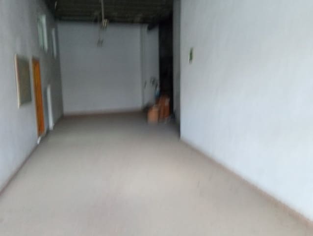 Erhverv til salg i Albacete by - € 225.000 (Ref: 9723742)